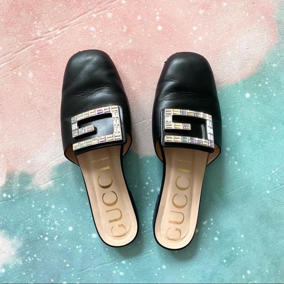 Gucci Shoes - ✨ GUCCI Madelyn leather mules
